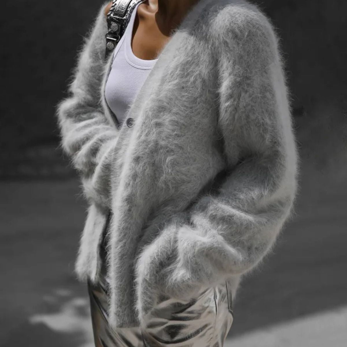 Chic Cashmere Jumper – Soft Warm Cardigan