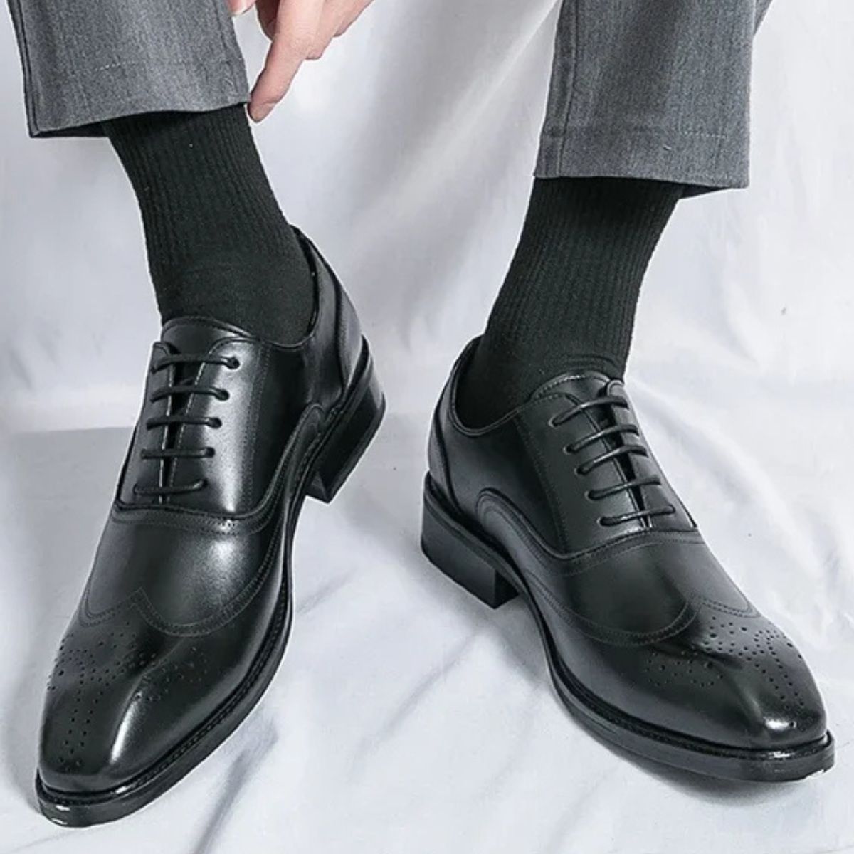 Brogue Oxford Shoes – Leather Lace-Up Shoes