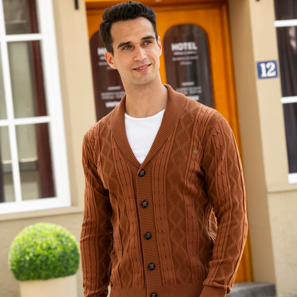 Knitted Cardigan – Button Up V-Neck Jumper