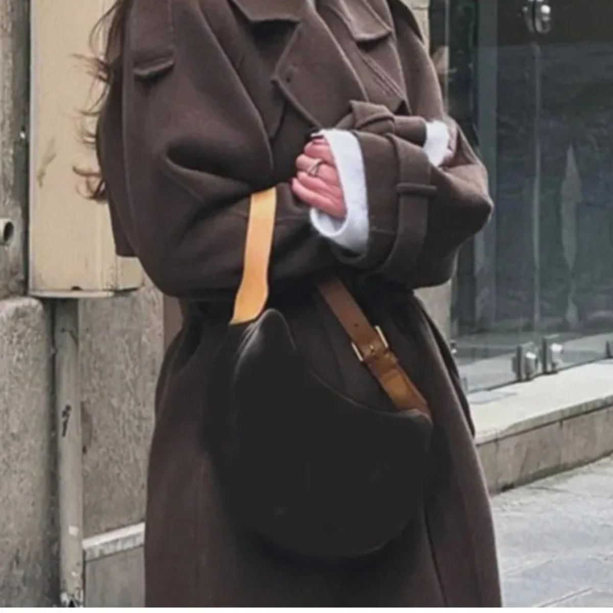 Long Wool Blend Trench Coat – Double Breasted Winter Overcoat with Belt