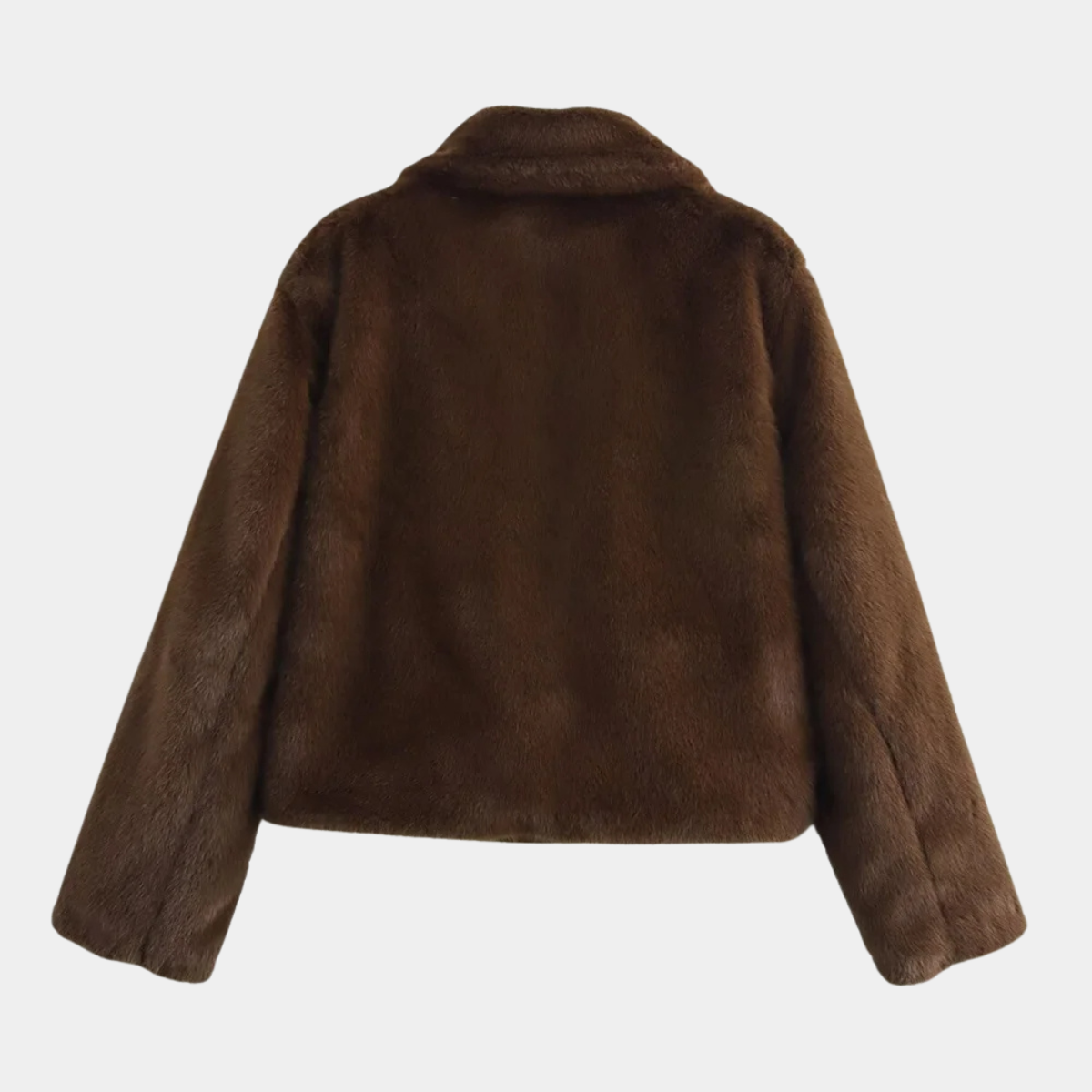 Trendy Cropped Fur Coat – Stylish Winter Look