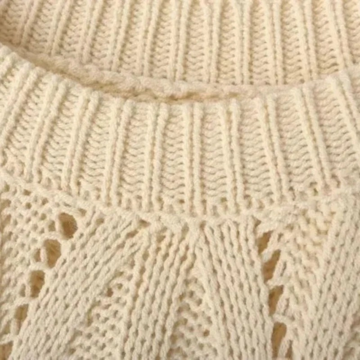 Women's Cropped Cable Knit Jumper