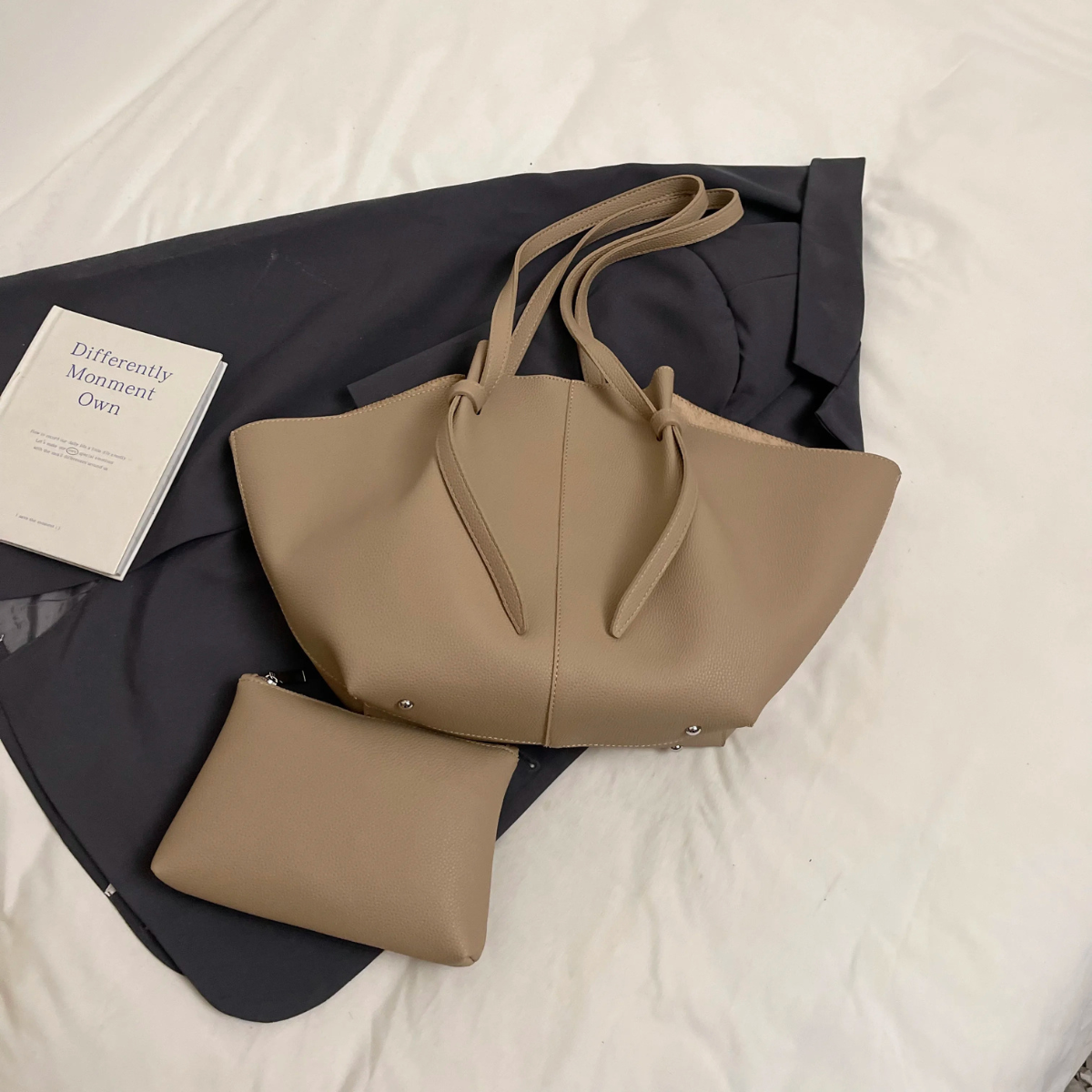 Large Tote Shoulder Bag – Stylish Everyday Handbag for Women