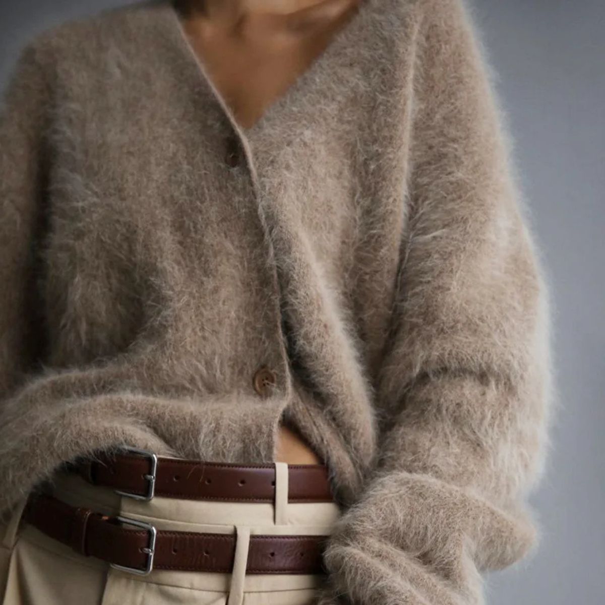 Chic Cashmere Jumper – Soft Warm Cardigan