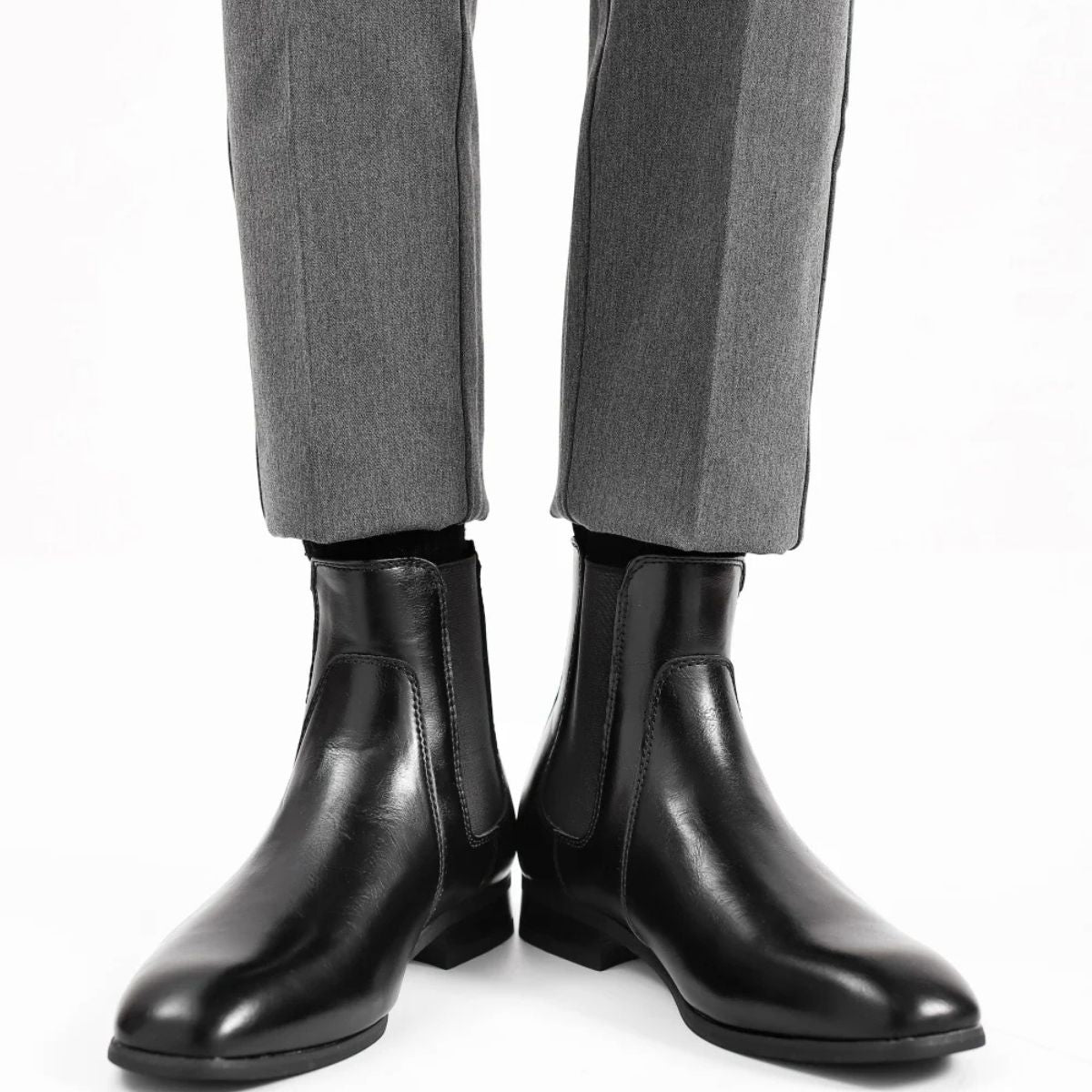Stylish Chelsea Boots – Classic Slip On Boots