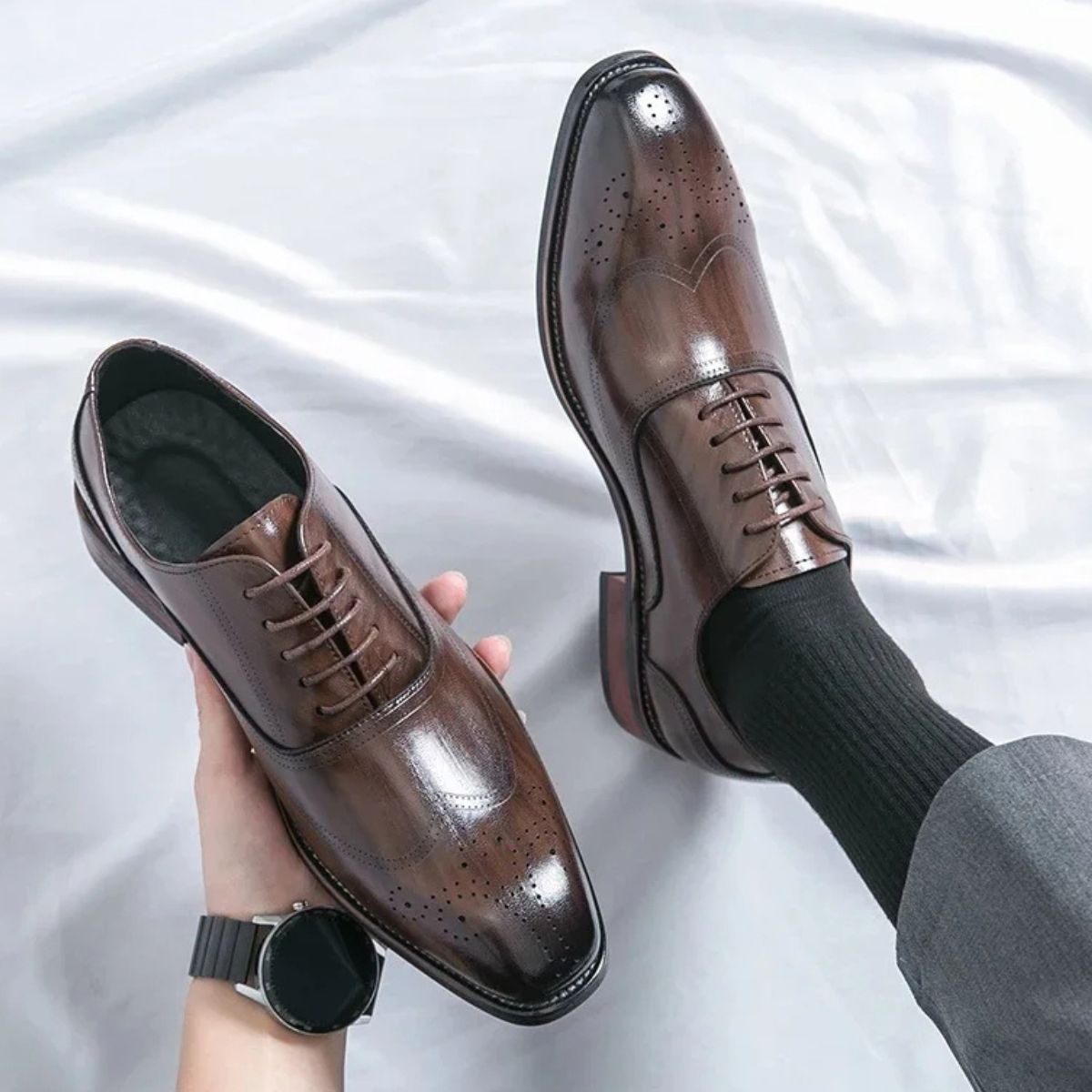 Brogue Oxford Shoes – Leather Lace-Up Shoes