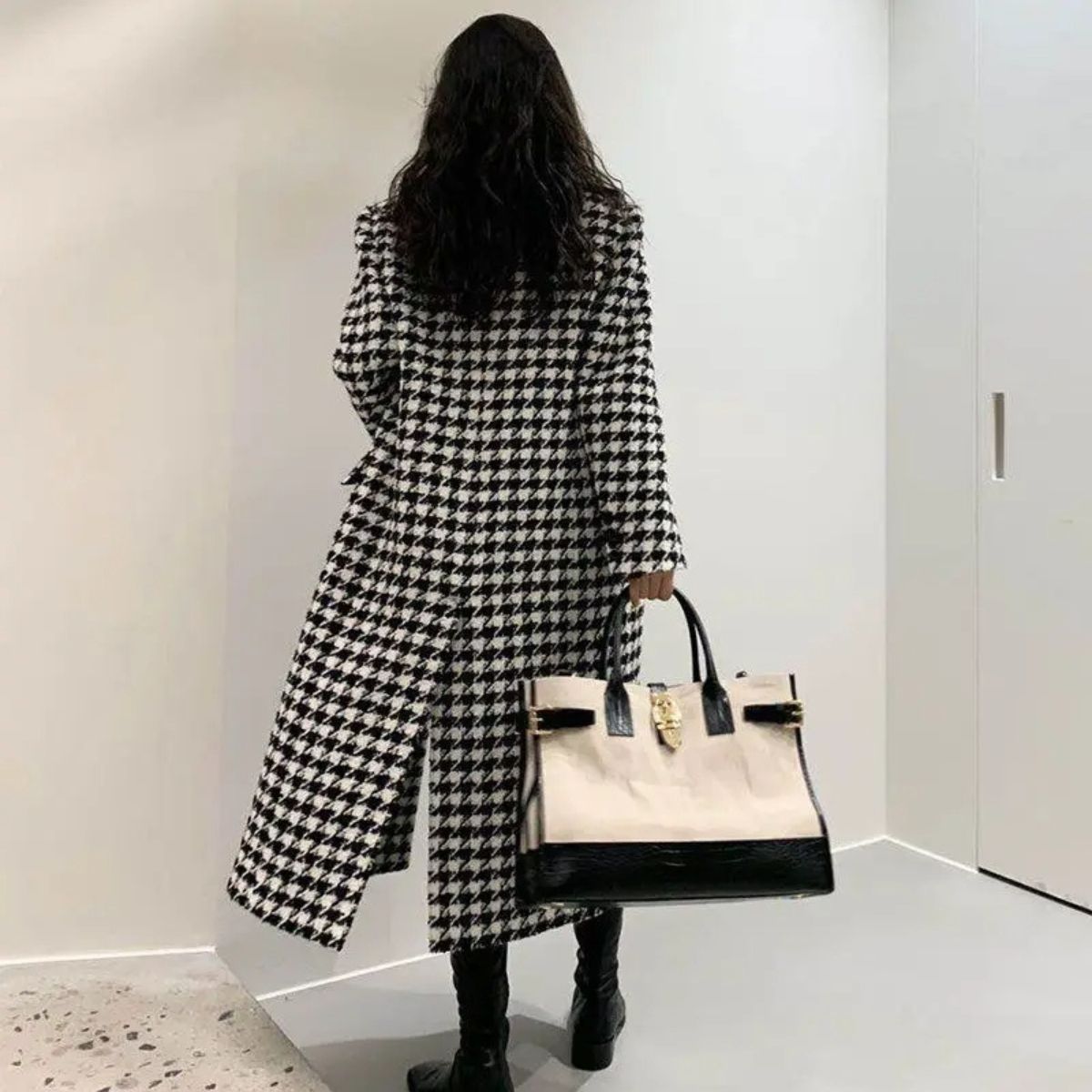 Checkered Winter Coat – Elegant Long Coat